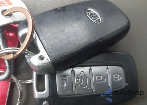 2011 Kia Sportage Ex z USA, uszkodzony, nr VIN KNDPCCA28B7037749